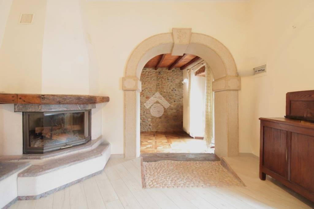 casa indipendente in vendita a Trezzo sull'Adda