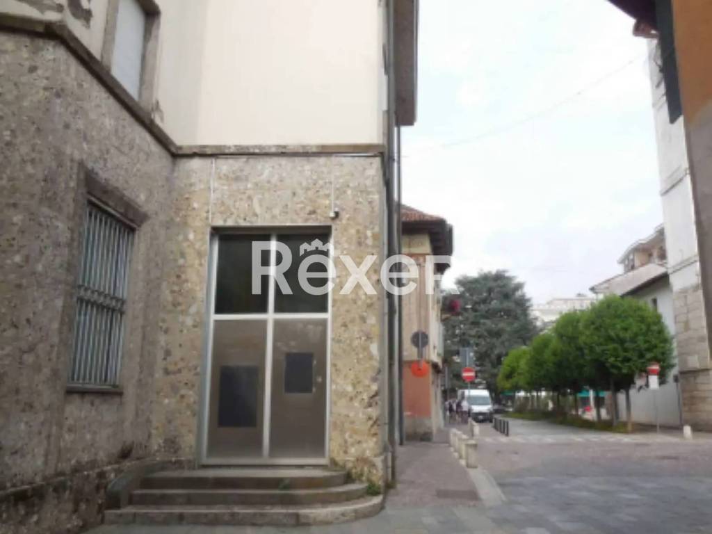 ufficio in vendita a Trezzo sull'Adda