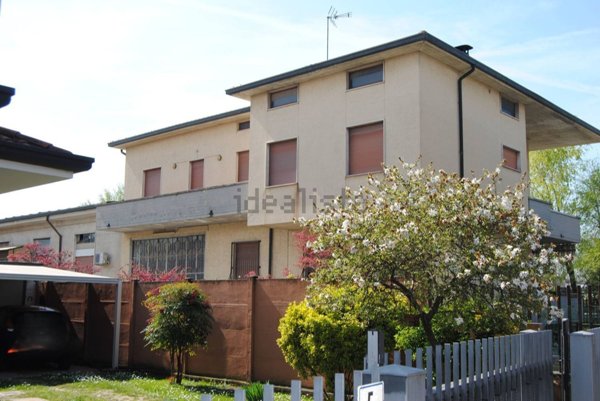 villa in vendita a Trezzo sull'Adda