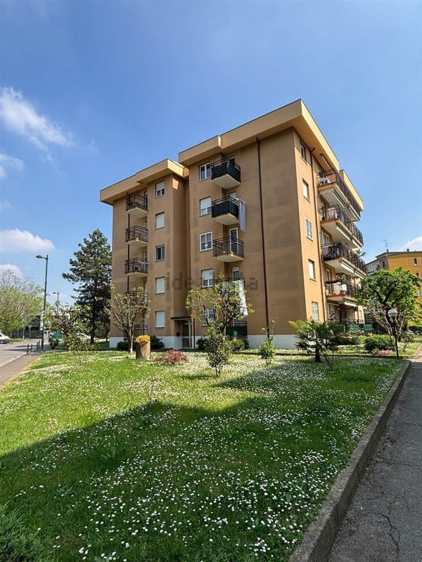appartamento in vendita a Trezzo sull'Adda in zona Concesa
