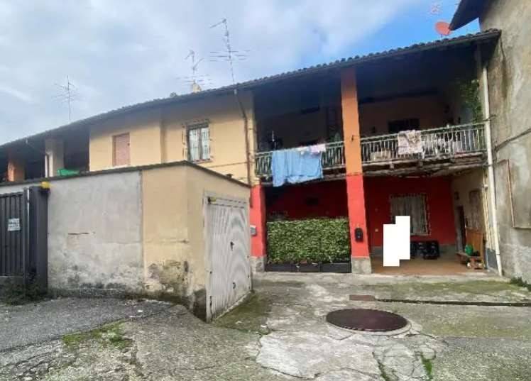 appartamento in vendita a Trezzo sull'Adda in zona Concesa