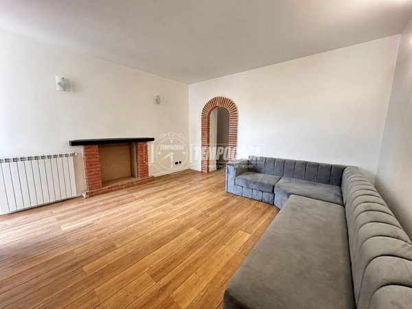 appartamento in vendita a Trezzo sull'Adda in zona Concesa
