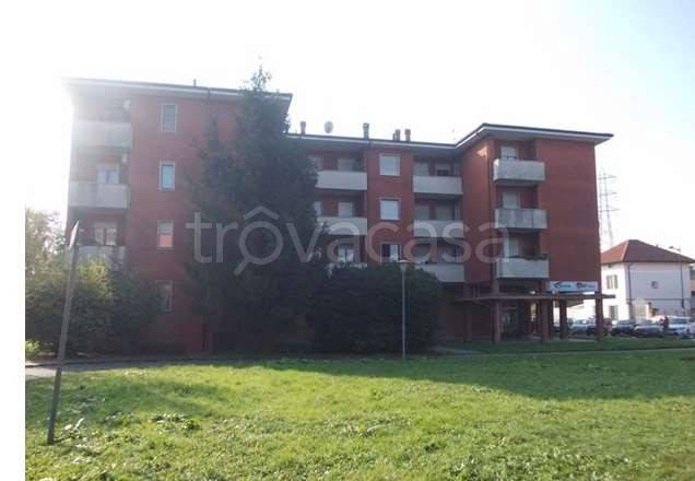 appartamento in vendita a Trezzo sull'Adda in zona Concesa