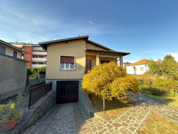 casa indipendente in vendita a Trezzo sull'Adda in zona Concesa
