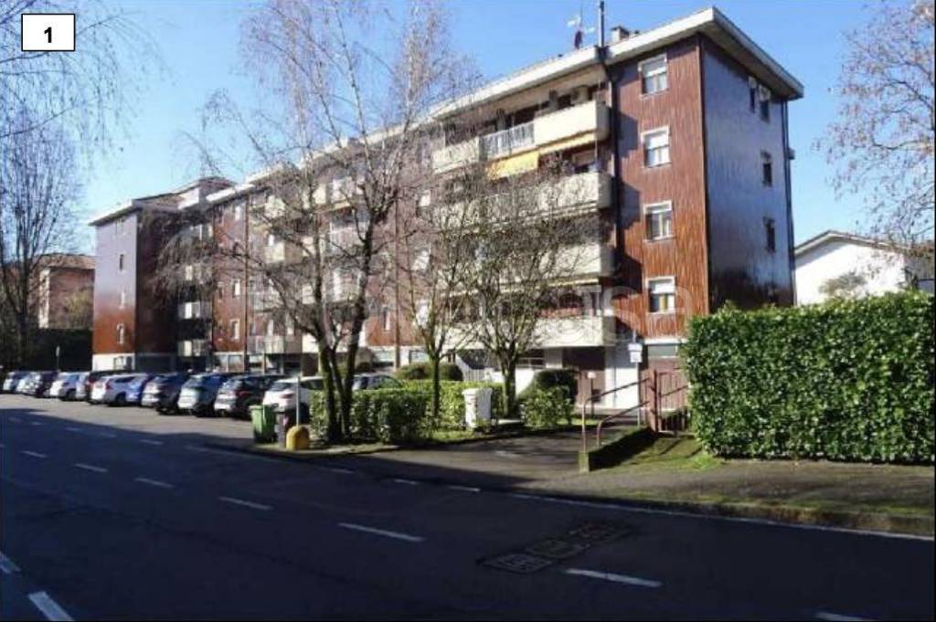 appartamento in vendita a Trezzo sull'Adda in zona Concesa