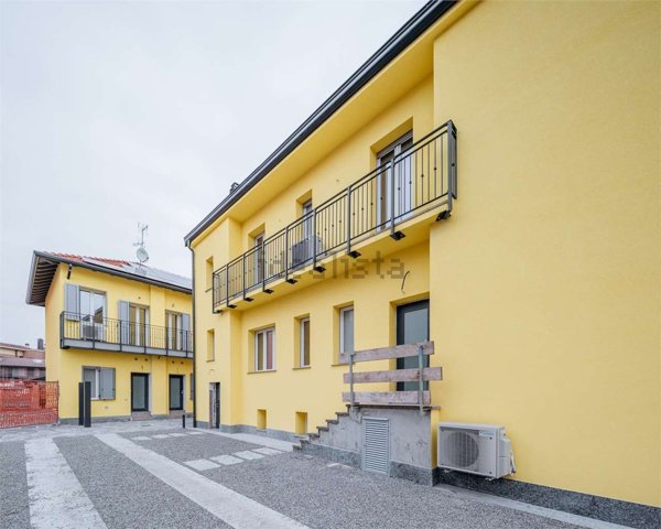 appartamento in vendita a Trezzo sull'Adda in zona Concesa