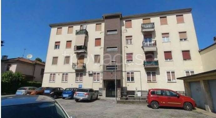 appartamento in vendita a Trezzo sull'Adda in zona Concesa