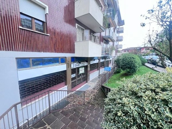 locale commerciale in vendita a Trezzo sull'Adda in zona Concesa