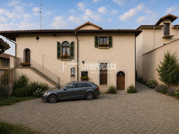 casa indipendente in vendita a Trezzo sull'Adda in zona Concesa