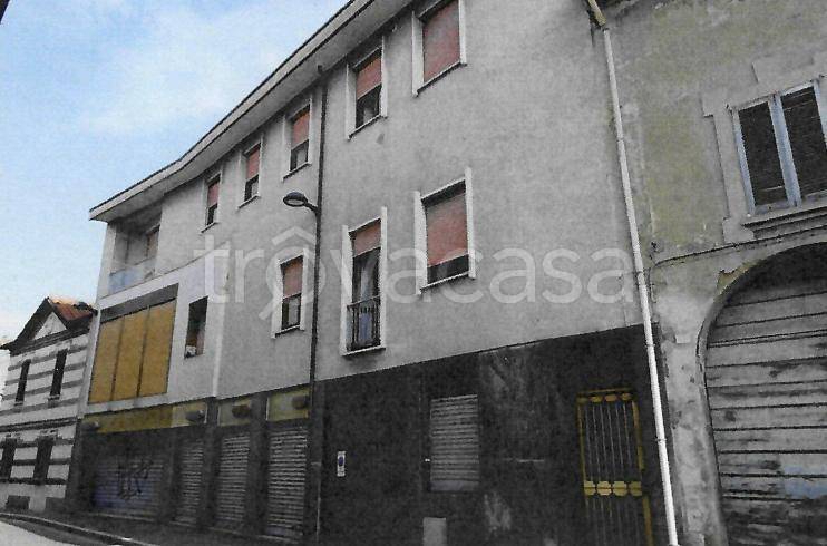 ufficio in vendita a Trezzo sull'Adda in zona Concesa