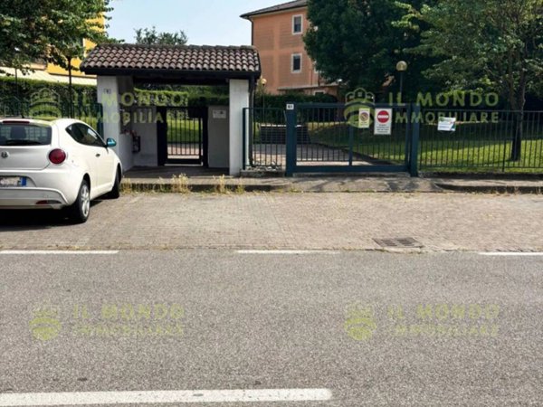 appartamento in vendita a Tribiano