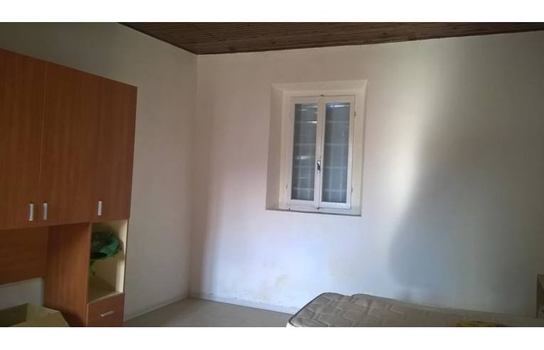 casa indipendente in vendita a Tribiano