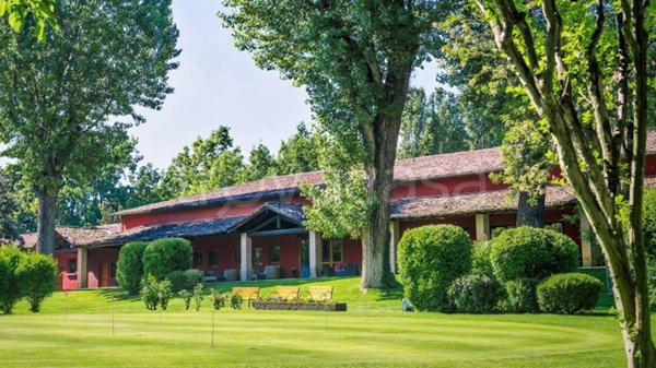 casa indipendente in vendita a Tribiano