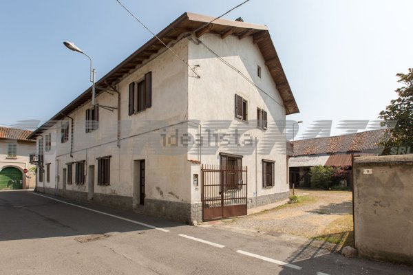 esavano in vendita a Truccazzano