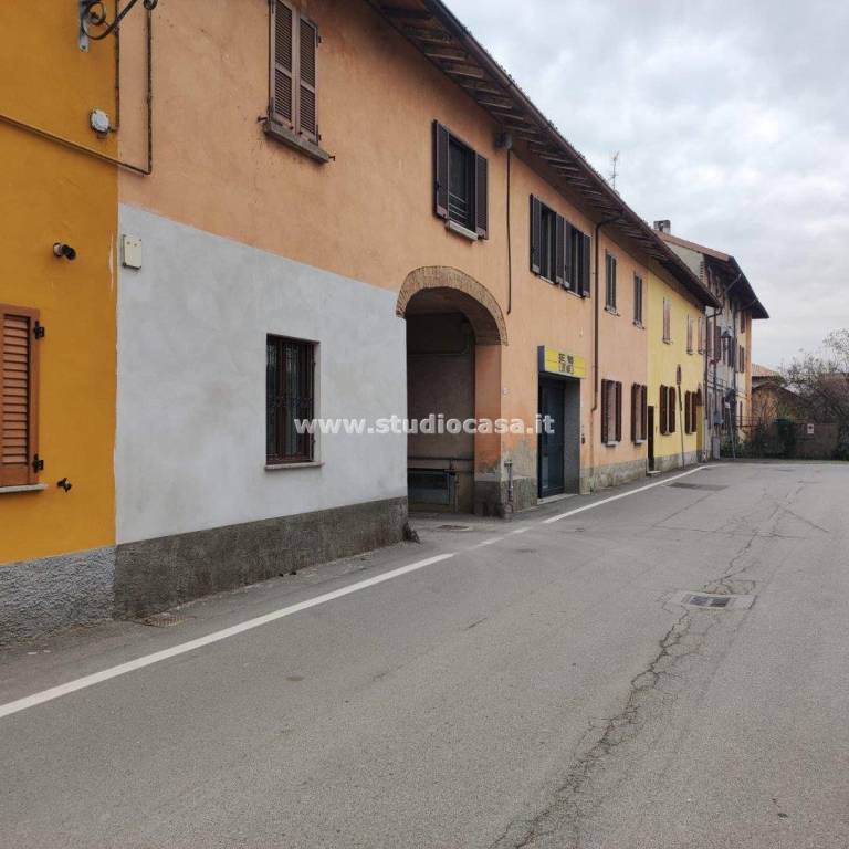 appartamento in vendita a Truccazzano in zona Albignano