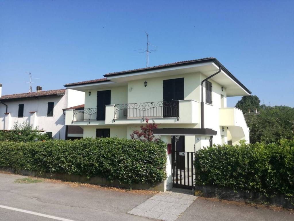 casa indipendente in vendita a Truccazzano