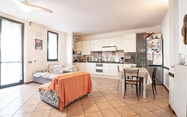 appartamento in vendita a Truccazzano in zona Albignano