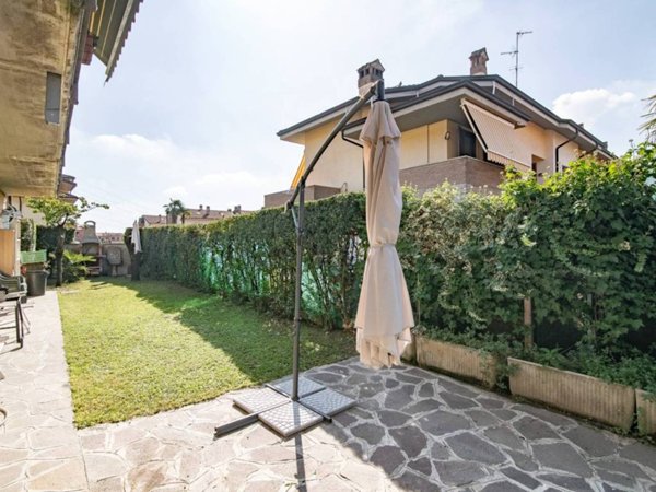 appartamento in vendita a Truccazzano in zona Albignano