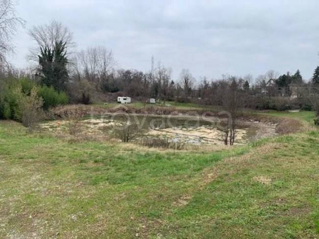terreno edificabile in vendita a Truccazzano