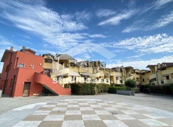 appartamento in vendita a Truccazzano in zona Cavaione