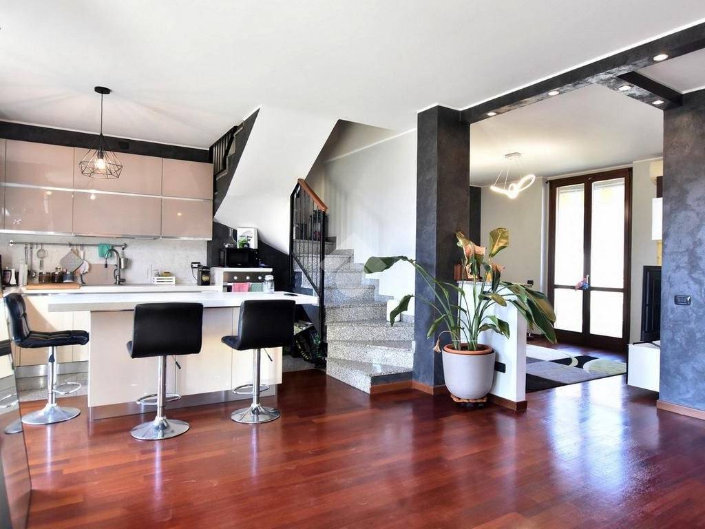 appartamento in vendita a Truccazzano in zona Albignano