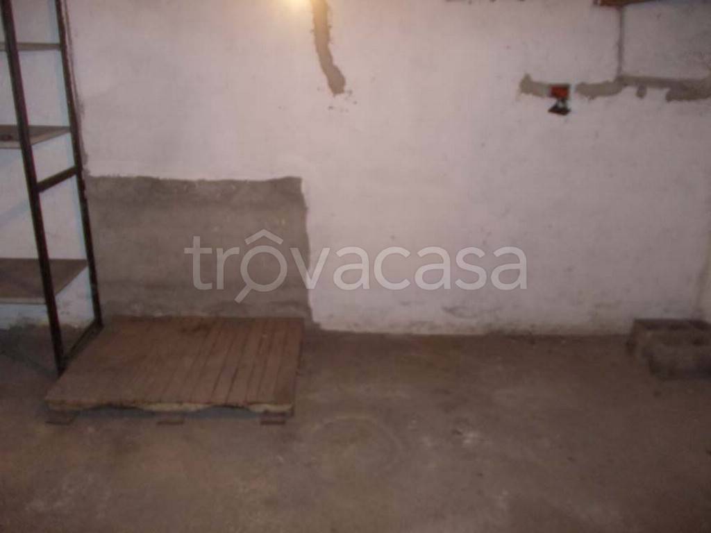 locale commerciale in vendita a Truccazzano