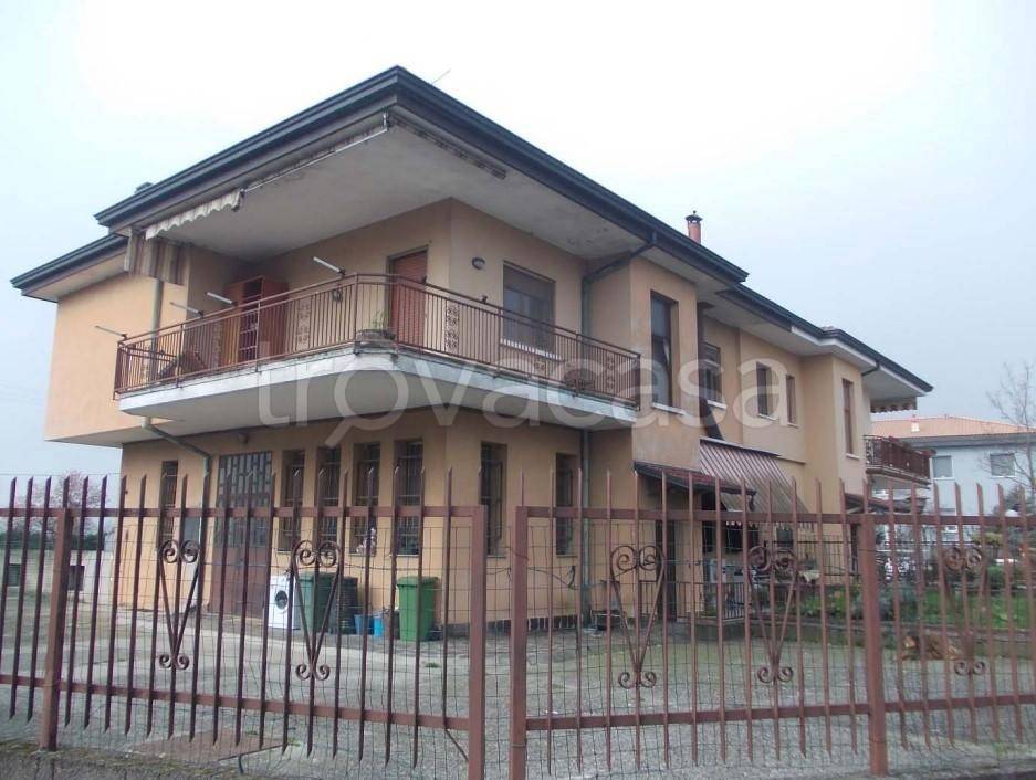 appartamento in vendita a Truccazzano