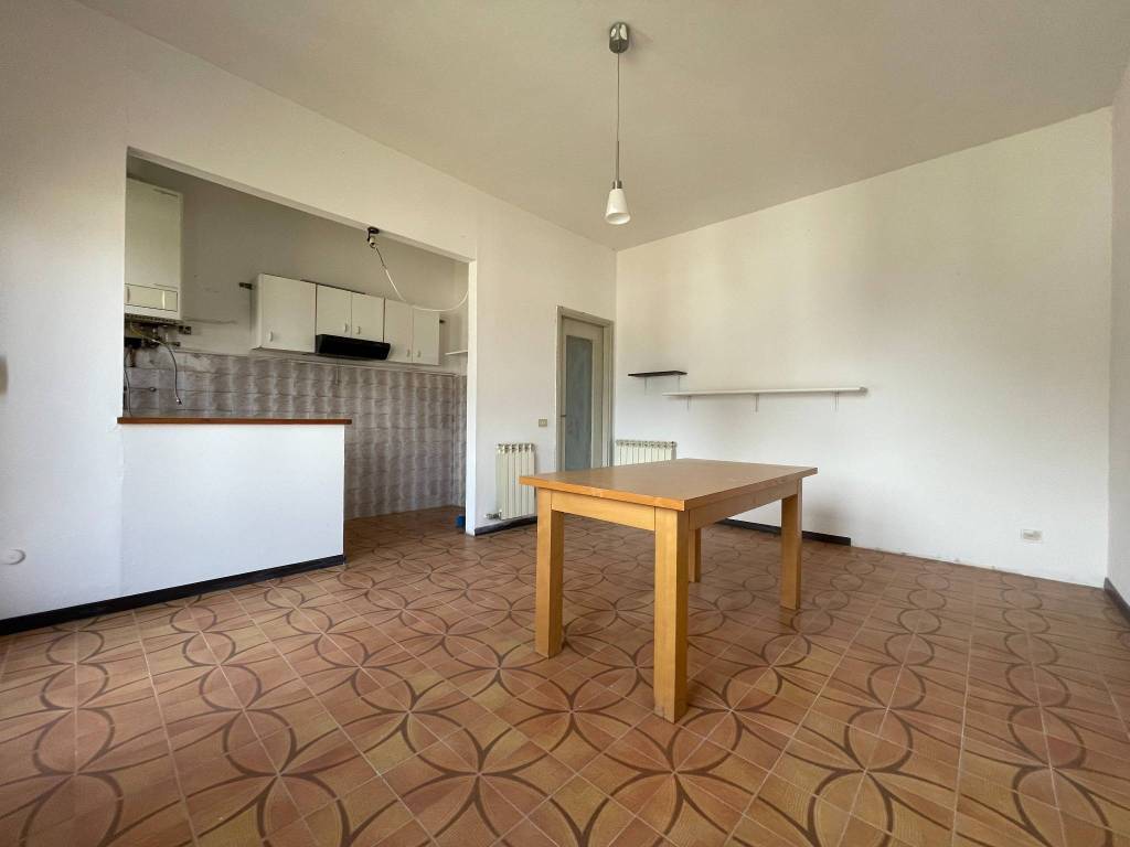 appartamento in vendita a Truccazzano in zona Corneliano Bertario