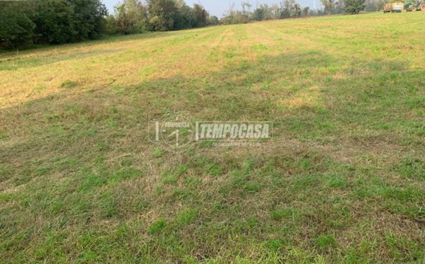terreno agricolo in vendita a Truccazzano
