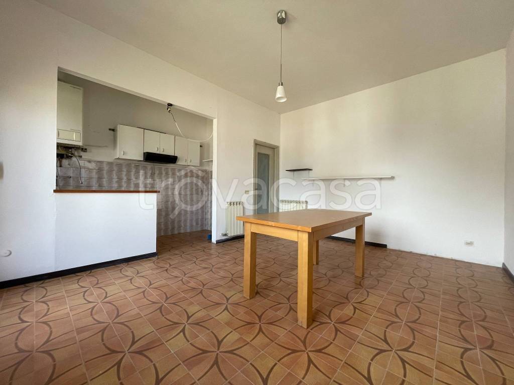 appartamento in vendita a Truccazzano in zona Corneliano Bertario