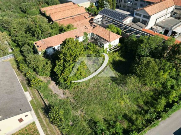 terreno edificabile in vendita a Turbigo