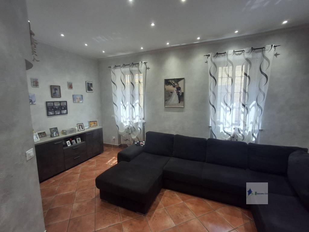 casa indipendente in vendita a Turbigo