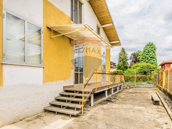 casa indipendente in vendita a Turbigo