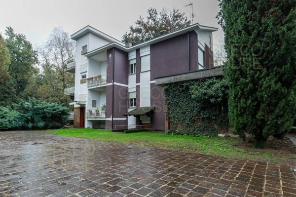casa indipendente in vendita a Turbigo