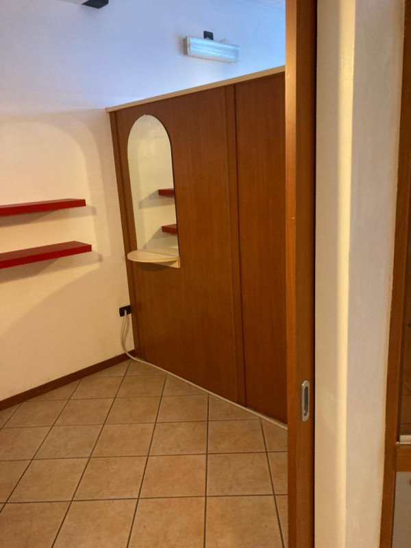 negozio in vendita a Turbigo