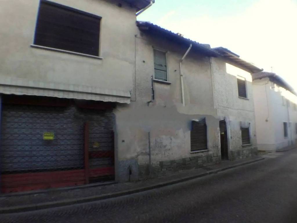 casa indipendente in vendita a Turbigo