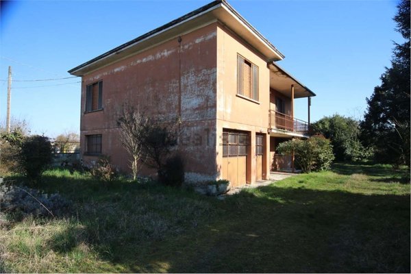 casa indipendente in vendita a Turbigo