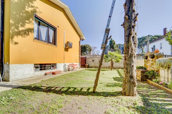 casa indipendente in vendita a Turbigo