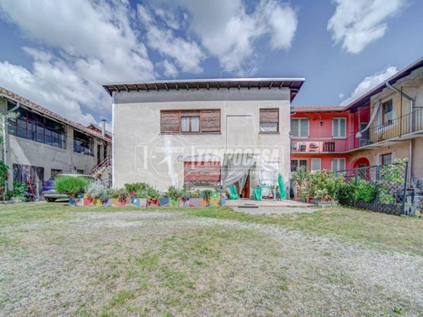 casa indipendente in vendita a Turbigo