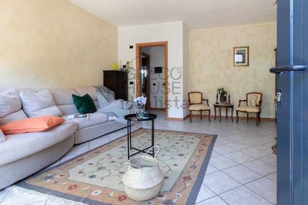casa indipendente in vendita a Turbigo