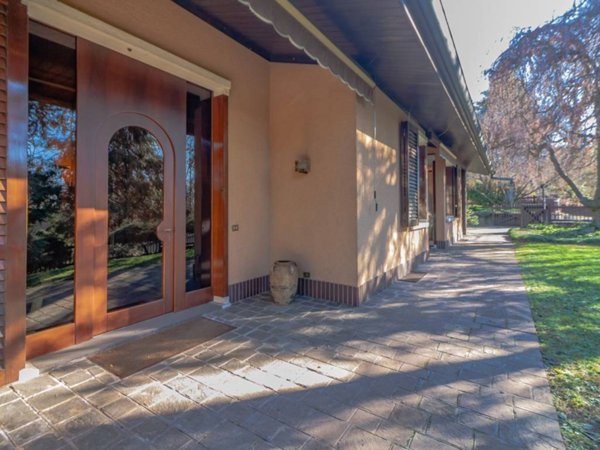casa indipendente in vendita a Turbigo