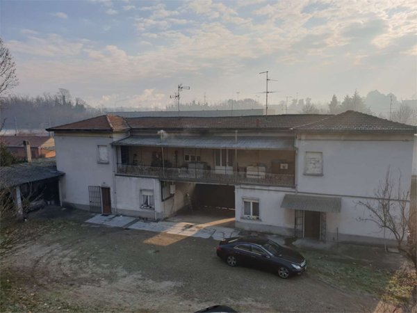 intera palazzina in vendita a Turbigo
