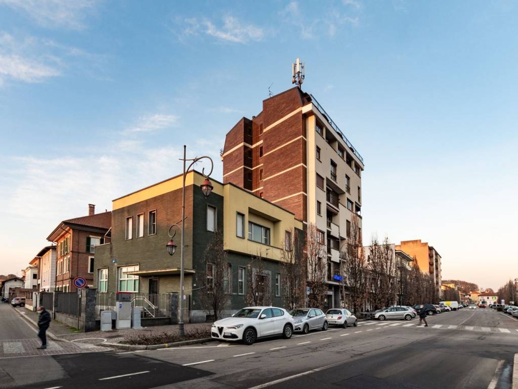 negozio in vendita a Turbigo