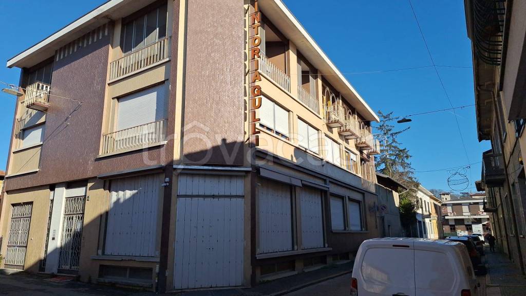 casa indipendente in vendita a Turbigo