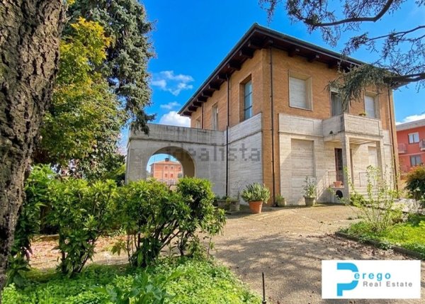 casa indipendente in vendita a Turbigo