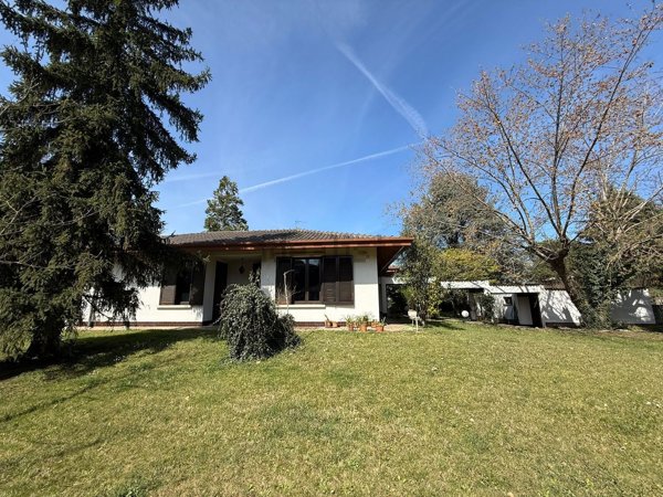 casa indipendente in vendita a Turbigo