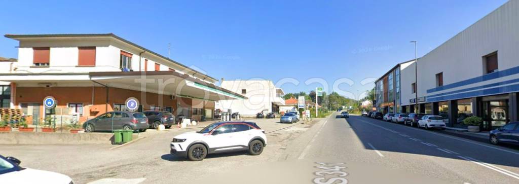 negozio in vendita a Turbigo