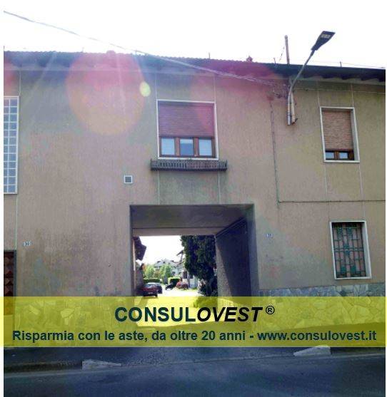 appartamento in vendita a Vanzago in zona Mantegazza
