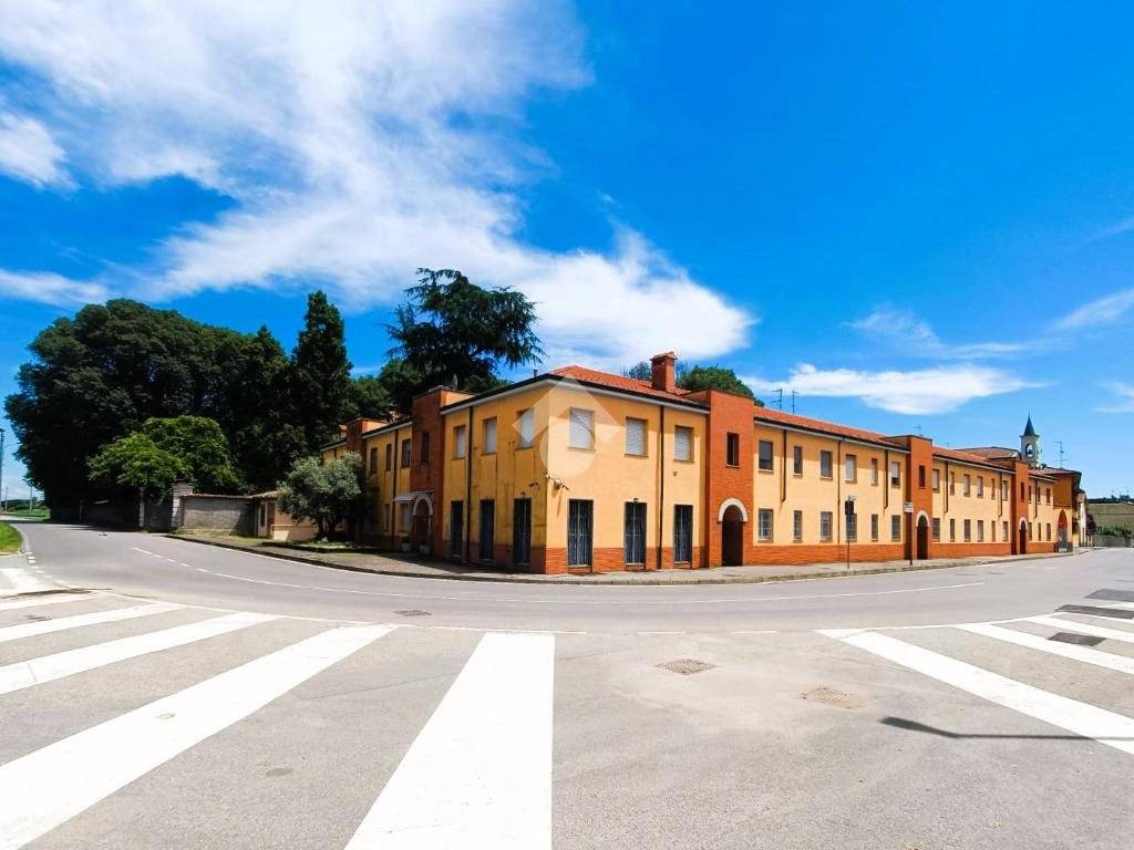 appartamento in vendita a Vanzago in zona Mantegazza