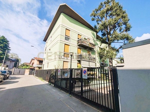 appartamento in vendita a Vanzago